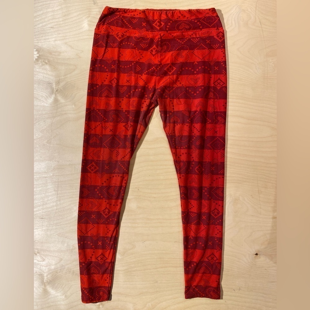 Lularoe Leggings size Tall& Curvy (HR)